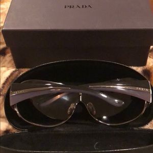 Prada Accessories - Prada sunglasses - dark grey Prada Accessories - Prada sunglasses - dark grey